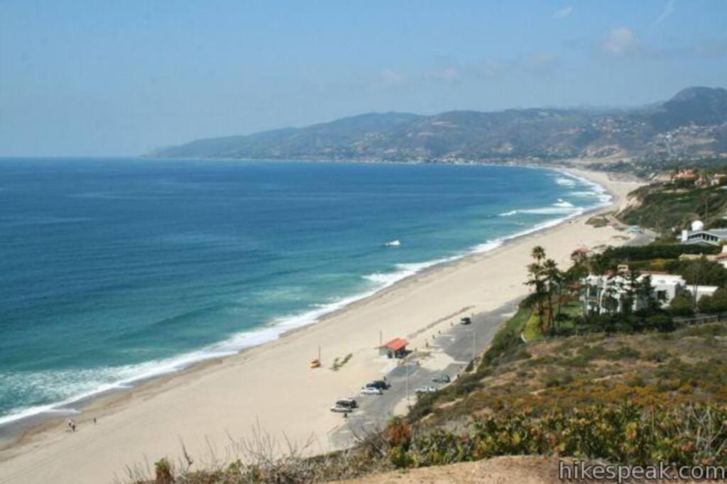 30 Pct Off!! Limited Time! Malibu Charming Getaway With King Bed, Near Beach Bagian luar foto